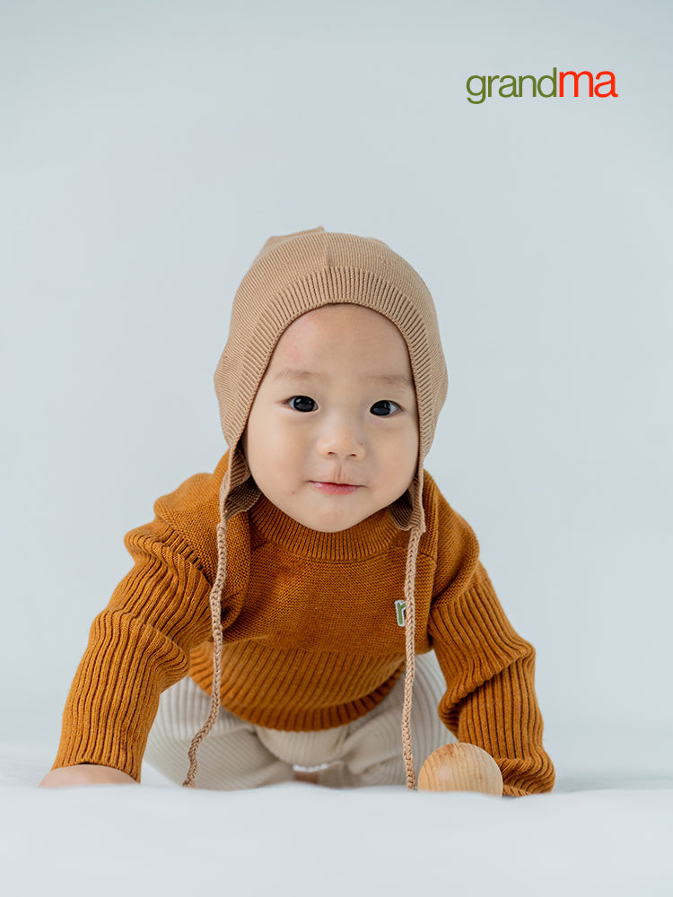 Organic cotton and cashmere raglan-sleeve sweater for kids by ArborTree, warm, thick, perfect for fall and winter, meets Class A standards.