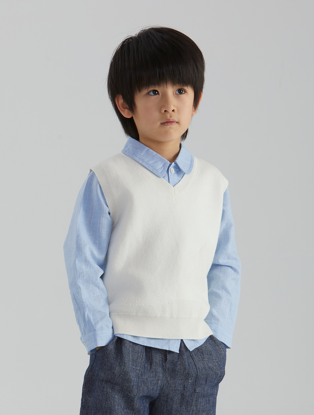 ArborTree organic cotton and cashmere 3D pattern vest for kids, featuring soft, natural fibers and a stylish textured design.