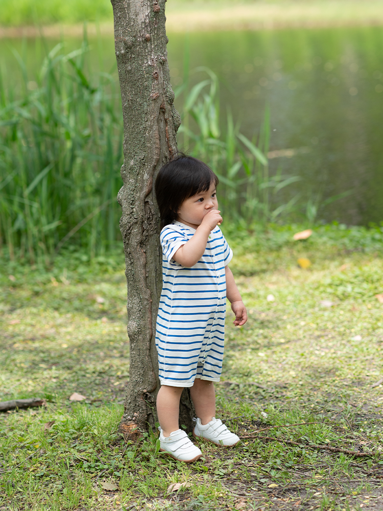ArborTree organic cotton short-sleeve romper for boys and girls, front-opening, lightweight, breathable, moisture-wicking kids' clothing