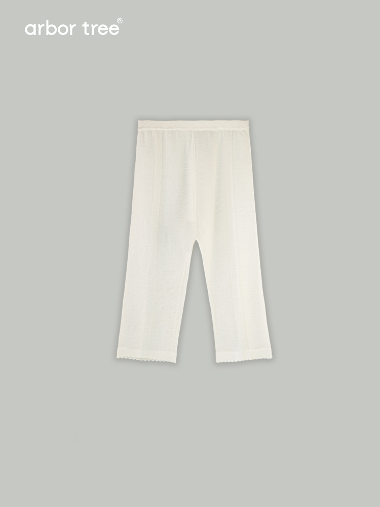 ArborTree 100% Mulberry silk baby knitted trousers in soft, natural fabric, perfect for cozy comfort and gentle skin contact.