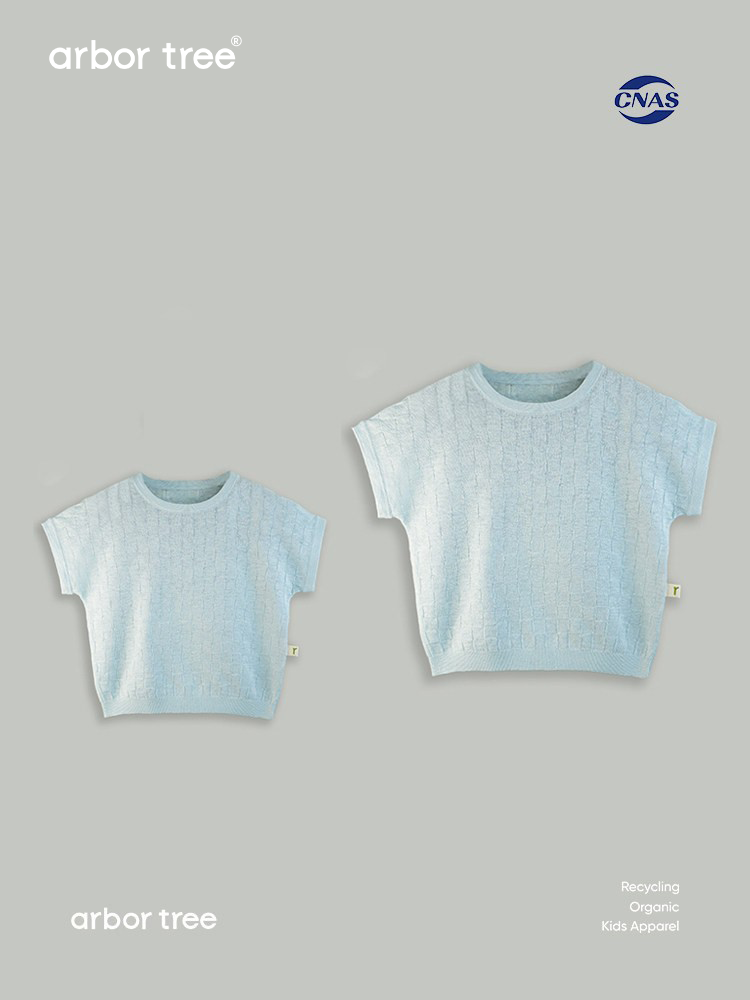 Baby checkered summer T-shirt by arbortree, made of 70% linen and 30% mulberry silk, short-sleeve, matching set.