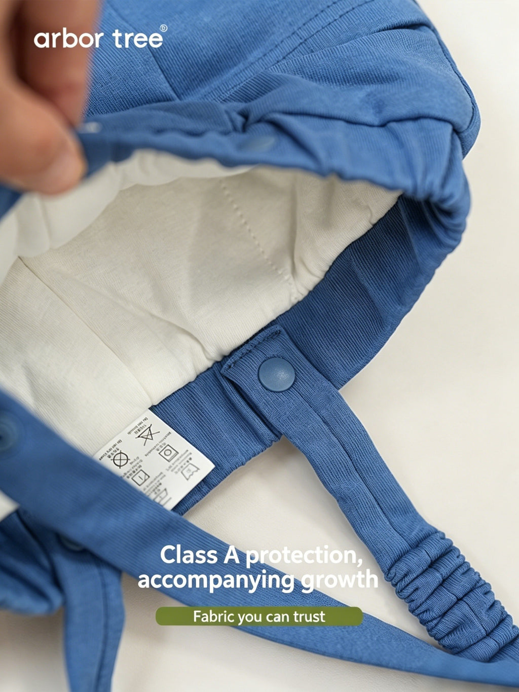 ArborTree natural-fiber winter overalls for boys and girls made from organic cotton, warm and gentle on the skin.