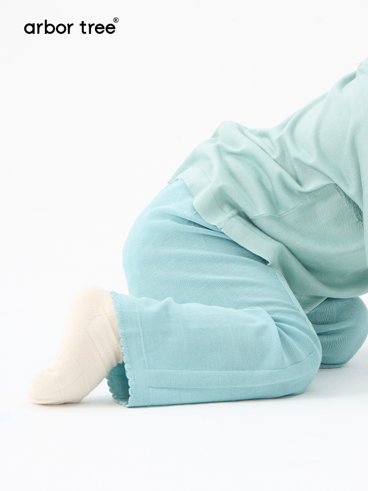Soft ArborTree 100% Mulberry silk baby knitted trousers, natural and cozy, in a gentle pastel color for infants.