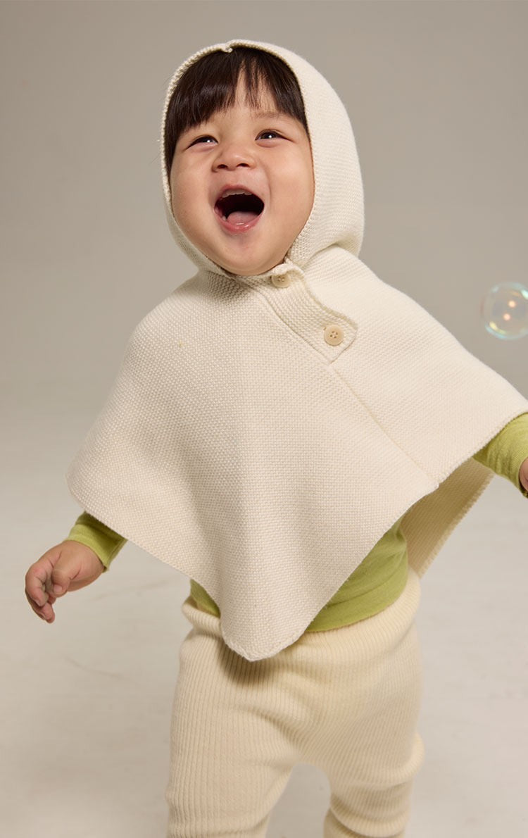 ArborTree organic cotton and cashmere unisex knit shawl and cape, warm, thick, and soft against skin for spring, autumn, winter wear.