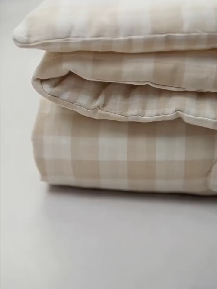 ArborTree Natural Organic Cotton Baby Quilt (Machine Washable) – Warm, Moisture-Wicking, and Breathable