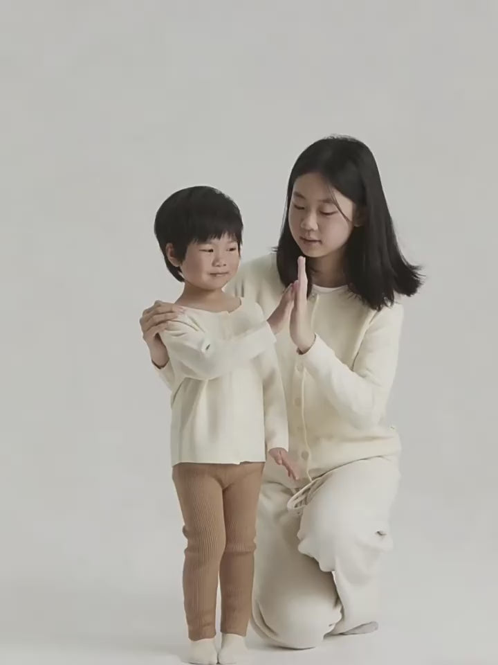 ArborTree Cashmere-Wool Matching Parent-Child Knit Cardigan: Warm, Skin-Friendly, Class A Standard for Spring, Autumn, and Winter